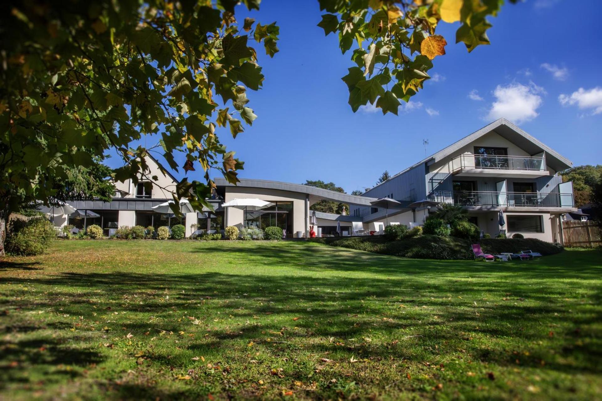L'Aubiniere Hotel Restaurant & Spa Saint-Ouen-les-Vignes المظهر الخارجي الصورة