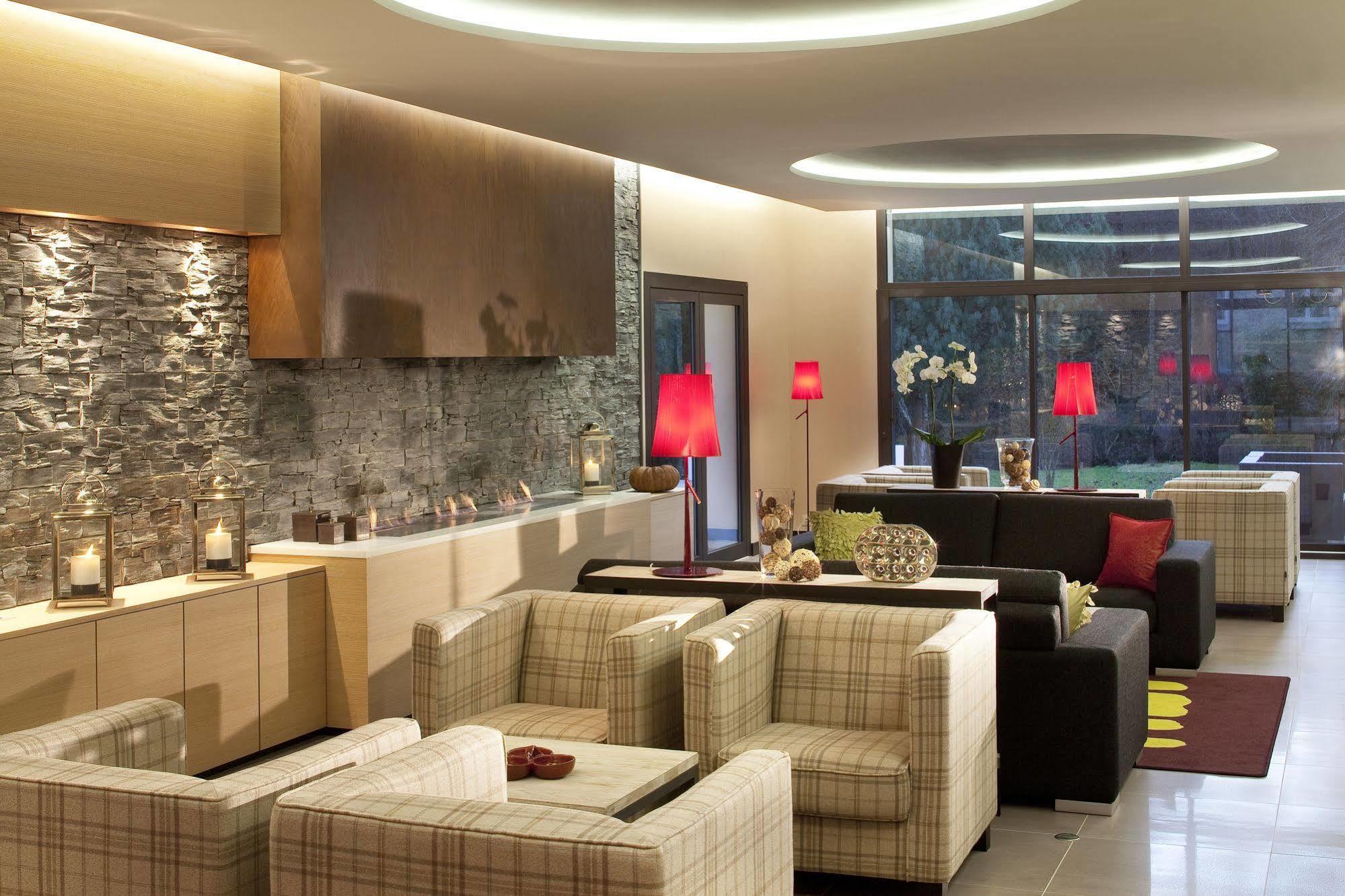 L'Aubiniere Hotel Restaurant & Spa Saint-Ouen-les-Vignes المظهر الخارجي الصورة